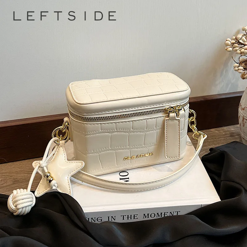 LEFTSIDE Mini Box сумка через плечо из искусственной кожи дамские сумочки и кошельки для женщин 2024 Y2K корейская модная сумка через плечо с каменным узором
LEFTSIDE Mini Box сумка через плечо из искусственной кожи дамские сумочки и кошельки для женщин 2024 Y2K корейская модная сумка через плечо с каменным узором