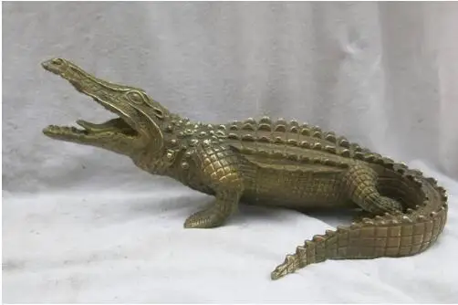 wholesale factory 11" China brass copper carved fierce Chinese alligator Sculpture Statue
wholesale factory 11" China brass copper carved fierce Chinese alligator Sculpture Statue