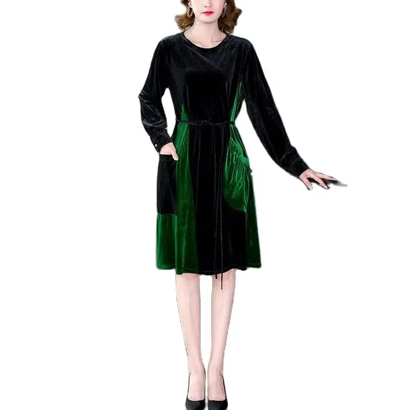 Autumn And Golfwinter New Velvet Dress Women's Noble Fashion Temperament Large Size Loose Age-reducing Mid-length Bottoming Skir
Autumn And Golfwinter New Velvet Dress Women's Noble Fashion Temperament Large Size Loose Age-reducing Mid-length Bottoming Skir