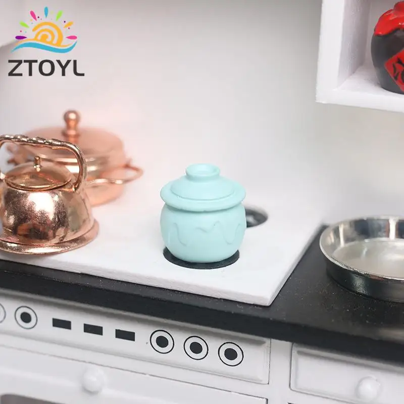 Модель кукольного домика 1/12, модель супа, модель кукольного домика, аксессуары для украшения кухни
Модель кукольного домика 1/12, модель супа, модель кукольного домика, аксессуары для украшения кухни