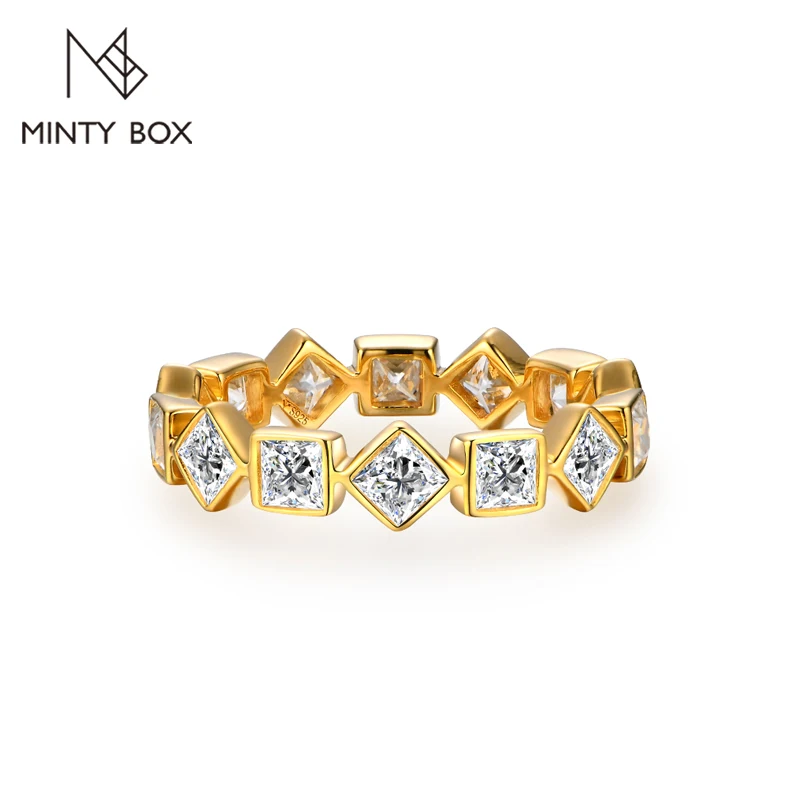 MINTYBOX Entiny Princess Cut 3*3mm D Color Moissanite Ring for Women Men Solid 10k 14k 18k Yellow Gold Engegament Wedding Ring
MINTYBOX Entiny Princess Cut 3*3mm D Color Moissanite Ring for Women Men Solid 10k 14k 18k Yellow Gold Engegament Wedding Ring