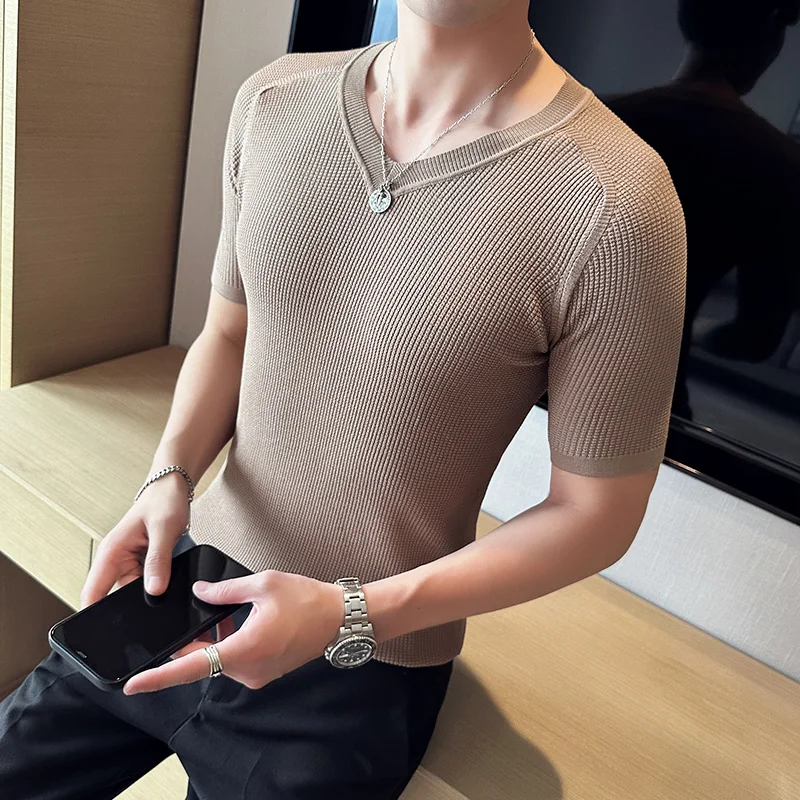 Summer New Cool Feeling Ice Silk Breathable Fashion Casual Short-sleeved V-neck Slim Knit Shirt/men Slim High Quality T-shirt
Summer New Cool Feeling Ice Silk Breathable Fashion Casual Short-sleeved V-neck Slim Knit Shirt/men Slim High Quality T-shirt