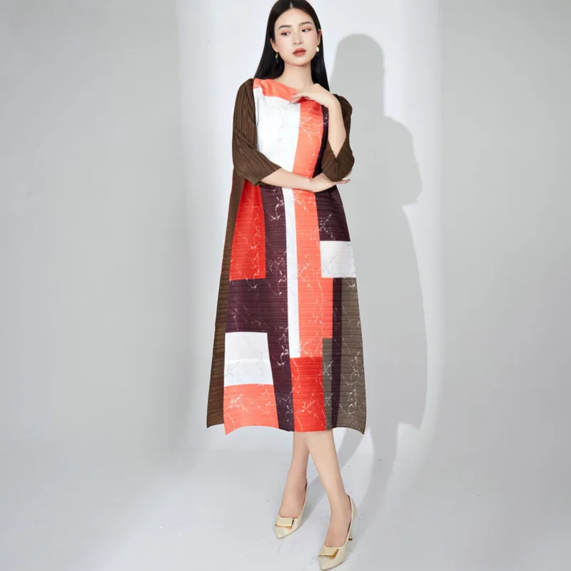 COZOK Pleated Oversized Casual Dress Women Contrasting Colors Plaid Loose Irregular Fashion Long Elegant Dresses Female WT471
COZOK Pleated Oversized Casual Dress Women Contrasting Colors Plaid Loose Irregular Fashion Long Elegant Dresses Female WT471