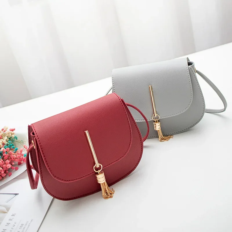 Small Bag Women's 20223 New Korean Fashion Shoulder Bag Tassel Small Round Bag purses and handbags shoulder bag handbag
Small Bag Women's 20223 New Korean Fashion Shoulder Bag Tassel Small Round Bag purses and handbags shoulder bag handbag