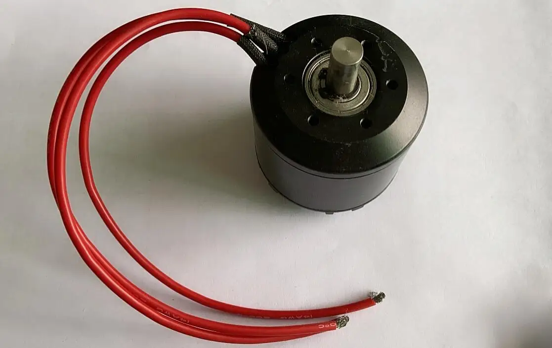 6364 KV230 Brushless Brushless 8-10S Motor for heavry duty 2950W Electric Skateboard Four-wheel Remote Control Scooter airplane
6364 KV230 Brushless Brushless 8-10S Motor for heavry duty 2950W Electric Skateboard Four-wheel Remote Control Scooter airplane
