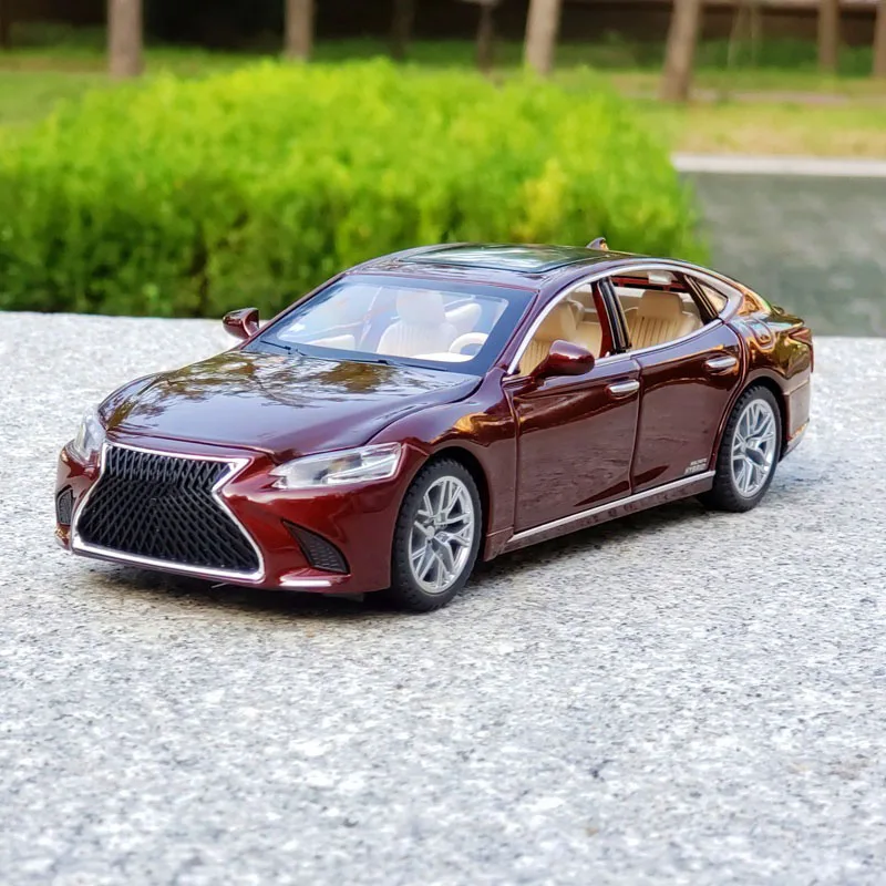 High Simulation 1:32 Alloy LS500H Car Model Diecasts Vehicles Metal Pull Back Car Sound Light Collection Kids Toy Gifts
High Simulation 1:32 Alloy LS500H Car Model Diecasts Vehicles Metal Pull Back Car Sound Light Collection Kids Toy Gifts