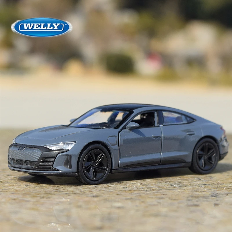 

WELLY 1:36 Audi RS E-Tron GT Coupe Alloy Sports Car Model Diecasts Metal Toy Vehicles Car Model Collection Simulation Kids Gifts