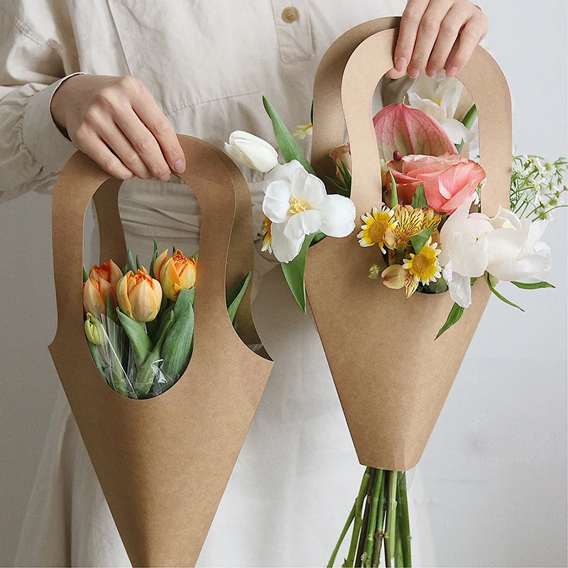 5Pcs Kraft Paper Card Bags Valentine's Day Flowers And Plants Bouquet Packaging Bag Handbag Flower Shop Wrapping Bags
5Pcs Kraft Paper Card Bags Valentine's Day Flowers And Plants Bouquet Packaging Bag Handbag Flower Shop Wrapping Bags