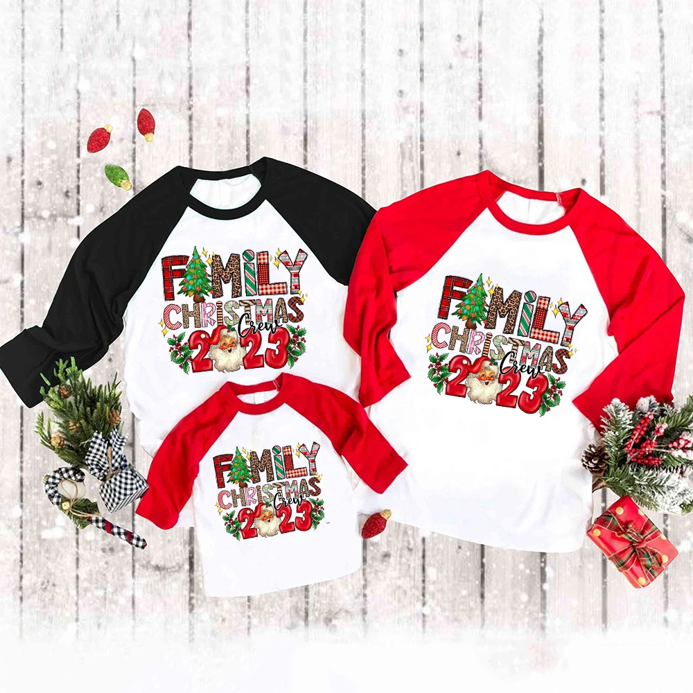 

Family Christmas Crew 2023 Matching Tshirts Adult Kids Long Sleeve T-shirt Father Mother Daughter Son Family Raglan Tee Clothes
