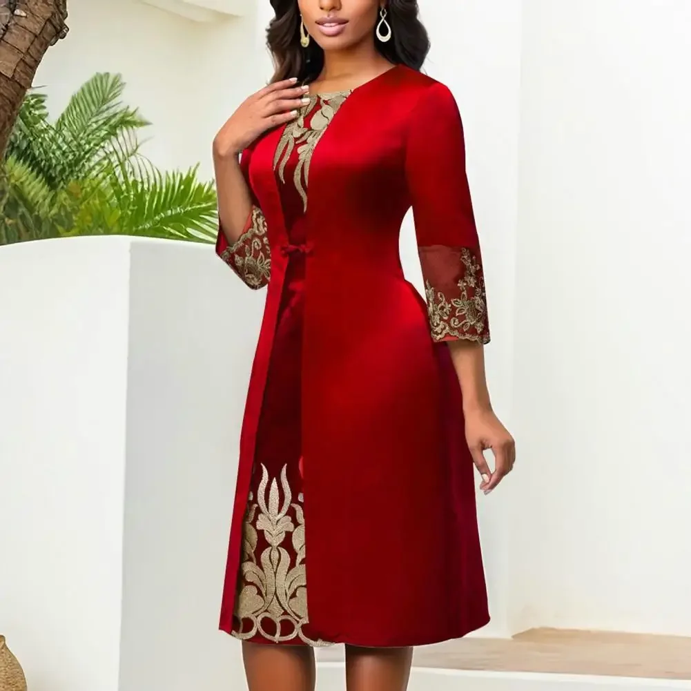 2023 New Women's Elegant Dress Lace Stitching Dress Commuting Slim Party Dress Mesh Stitching Three-Quarter Sleeve Formal Dress
2023 New Women's Elegant Dress Lace Stitching Dress Commuting Slim Party Dress Mesh Stitching Three-Quarter Sleeve Formal Dress