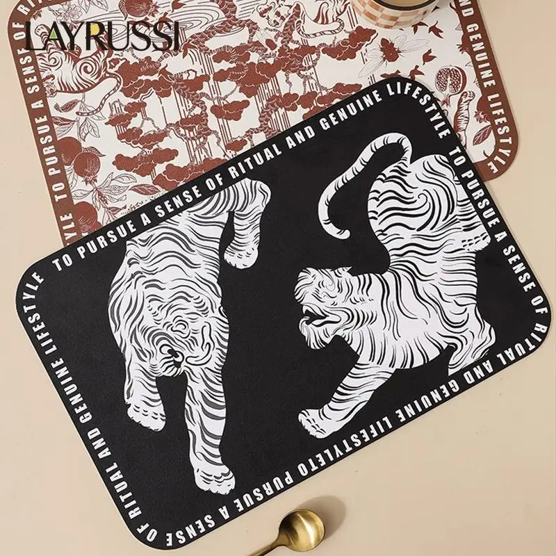 

LAYRUSSI Tableware Pad Placemat Table Mat PU Leather Heat Insulation Non-Slip Placemats Disc Coaster Placemat for Dining Table