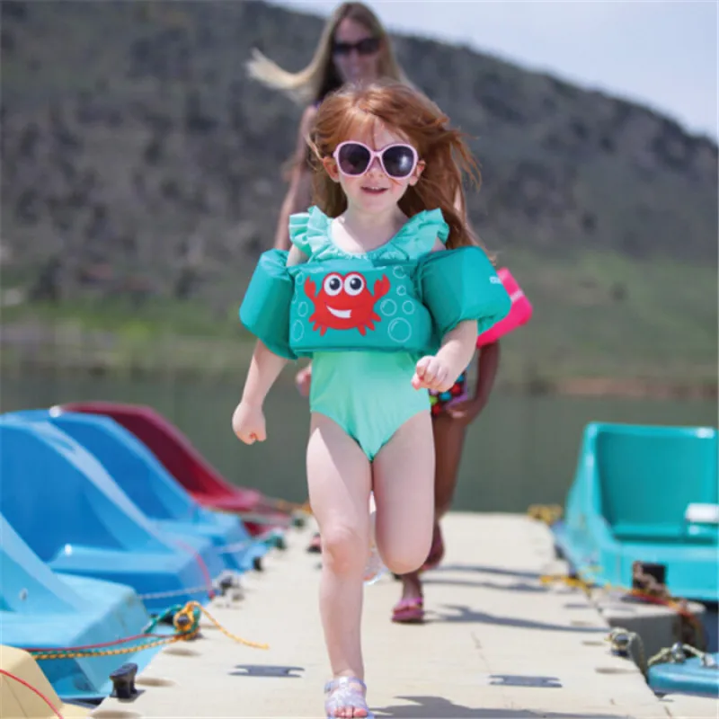 Children's life jackets with arm loops, toddlers and babies learning swimming equipment, float loop sleeves
Children's life jackets with arm loops, toddlers and babies learning swimming equipment, float loop sleeves