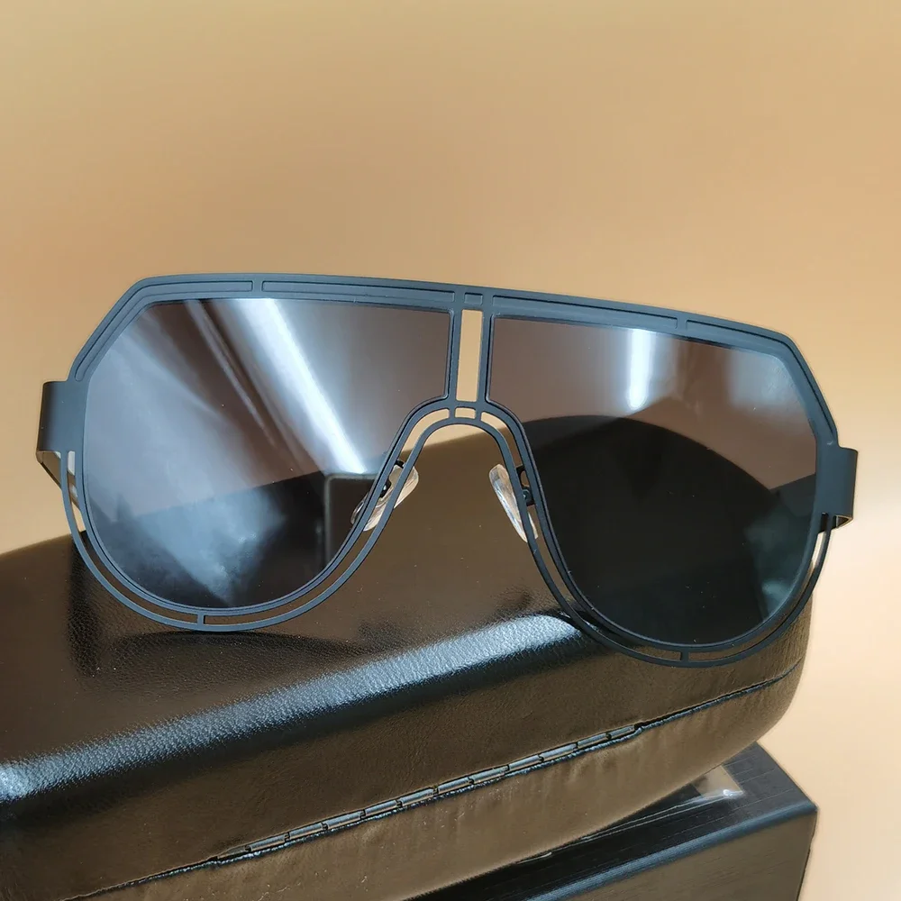 

2024 New Luxury Designer Sunglasses for Women Classic Metal Square Pilot Eyeglasses Elegant Fashion for Female UV400 Glasses