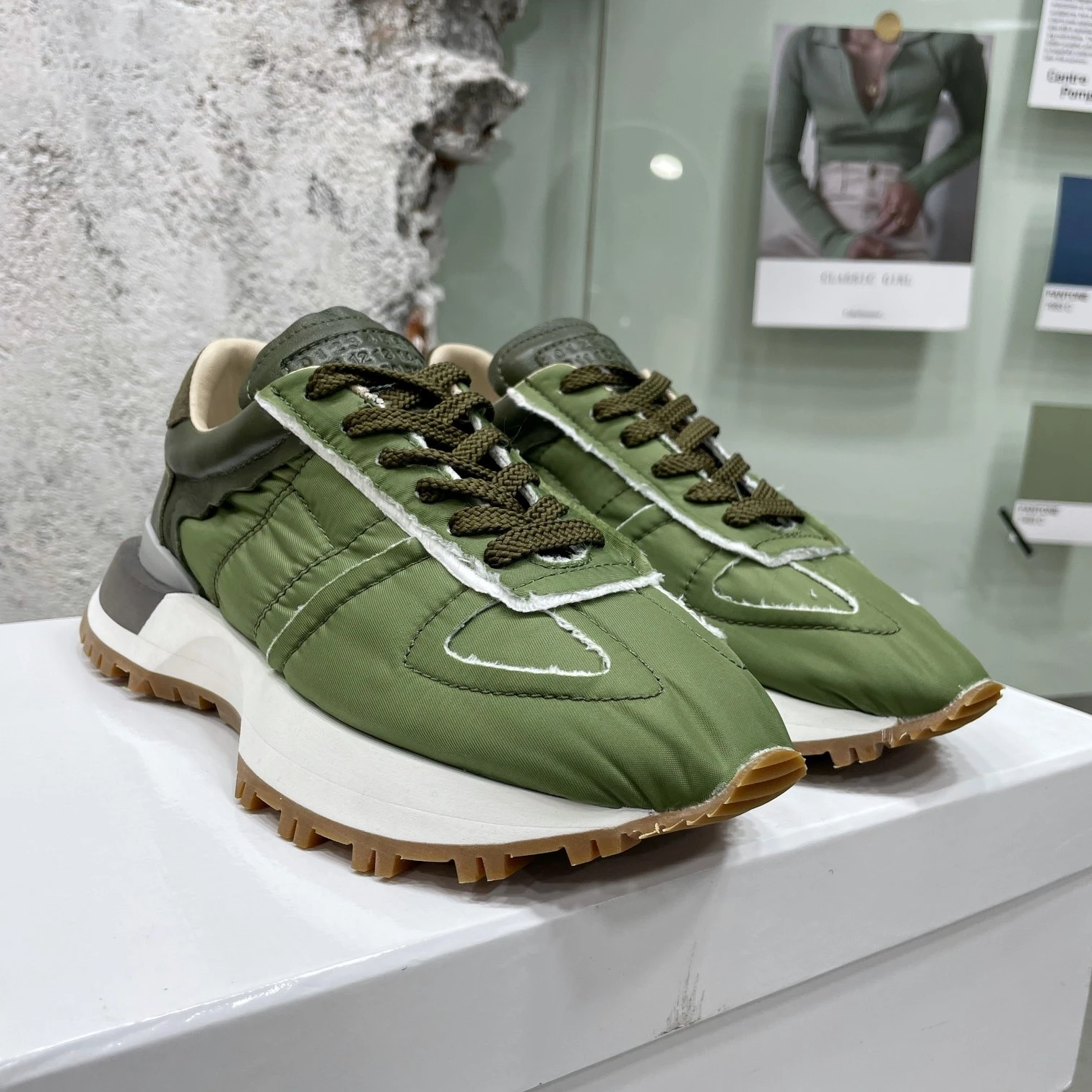 New style muffin thick soled casual shoes men's and women's shoes 2023 fashion Korean flat soled sneakers running shoes platform
New style muffin thick soled casual shoes men's and women's shoes 2023 fashion Korean flat soled sneakers running shoes platform