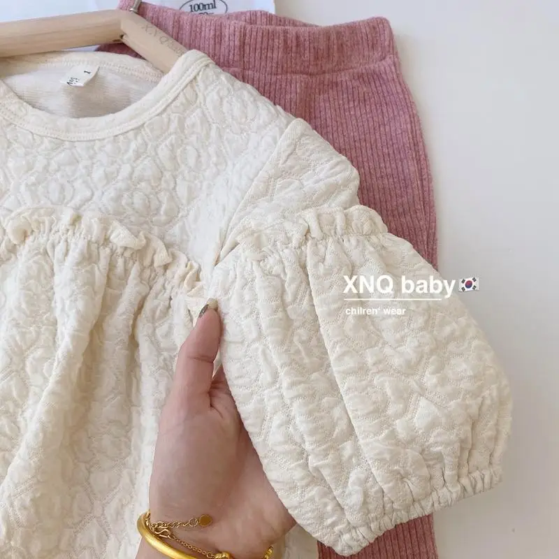 Children Sets New Shirt Long Bubble Sleeved Shirt Baby Spring Autumn Bell Bottoms Lace Pleated Solid Clothing Cotton
Children Sets New Shirt Long Bubble Sleeved Shirt Baby Spring Autumn Bell Bottoms Lace Pleated Solid Clothing Cotton