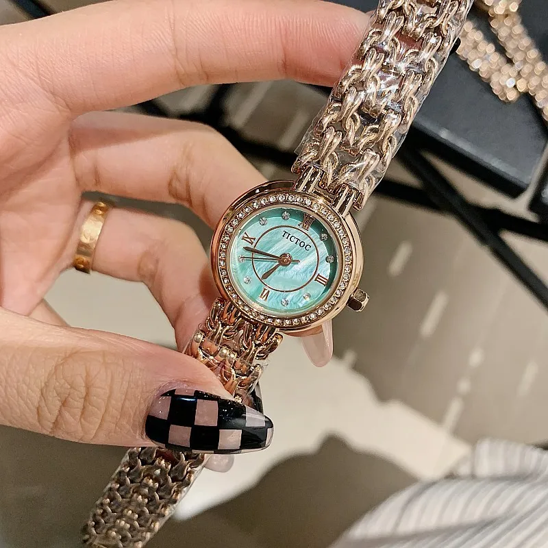 Fashion Bracelet Band Women Watches Elegant Diamond Ladies Quartz Watch Small Dial Simple Female Wristwatches Relojes Mujer
Fashion Bracelet Band Women Watches Elegant Diamond Ladies Quartz Watch Small Dial Simple Female Wristwatches Relojes Mujer