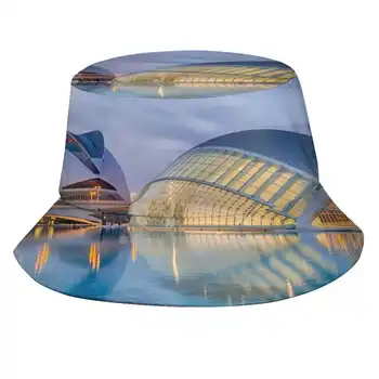 A Sua Escapadinha Espanhola Perfeita: A Bolsa de Ombro Madrid Barcelona 11 City Of Arts And Sciences Women Men Fisherman Hats Bucket Caps Valencia Spain Watch Covers Cups Blouses Vinyls Decorative