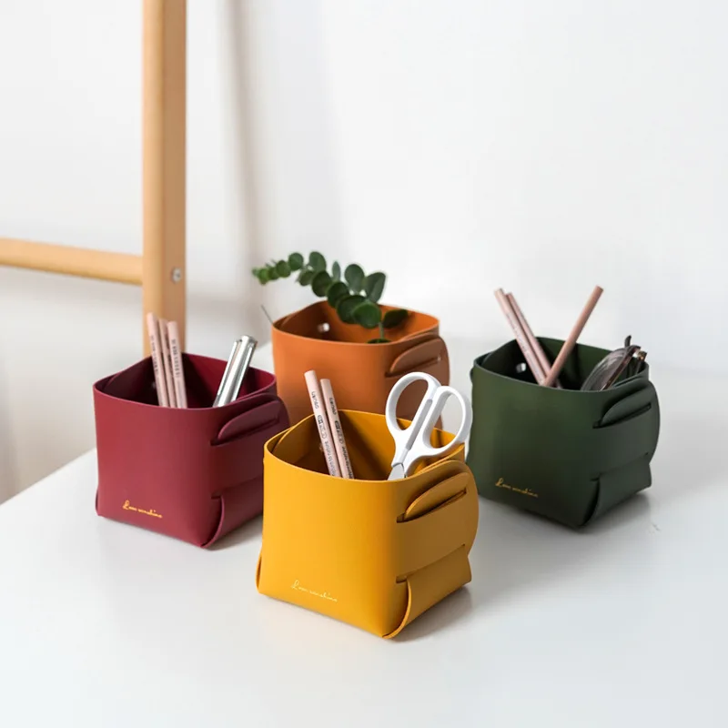 Modern Style Storage Tray, Foyer Leather Storage Box, Desktop Miscellaneous Storage Basket
Modern Style Storage Tray, Foyer Leather Storage Box, Desktop Miscellaneous Storage Basket