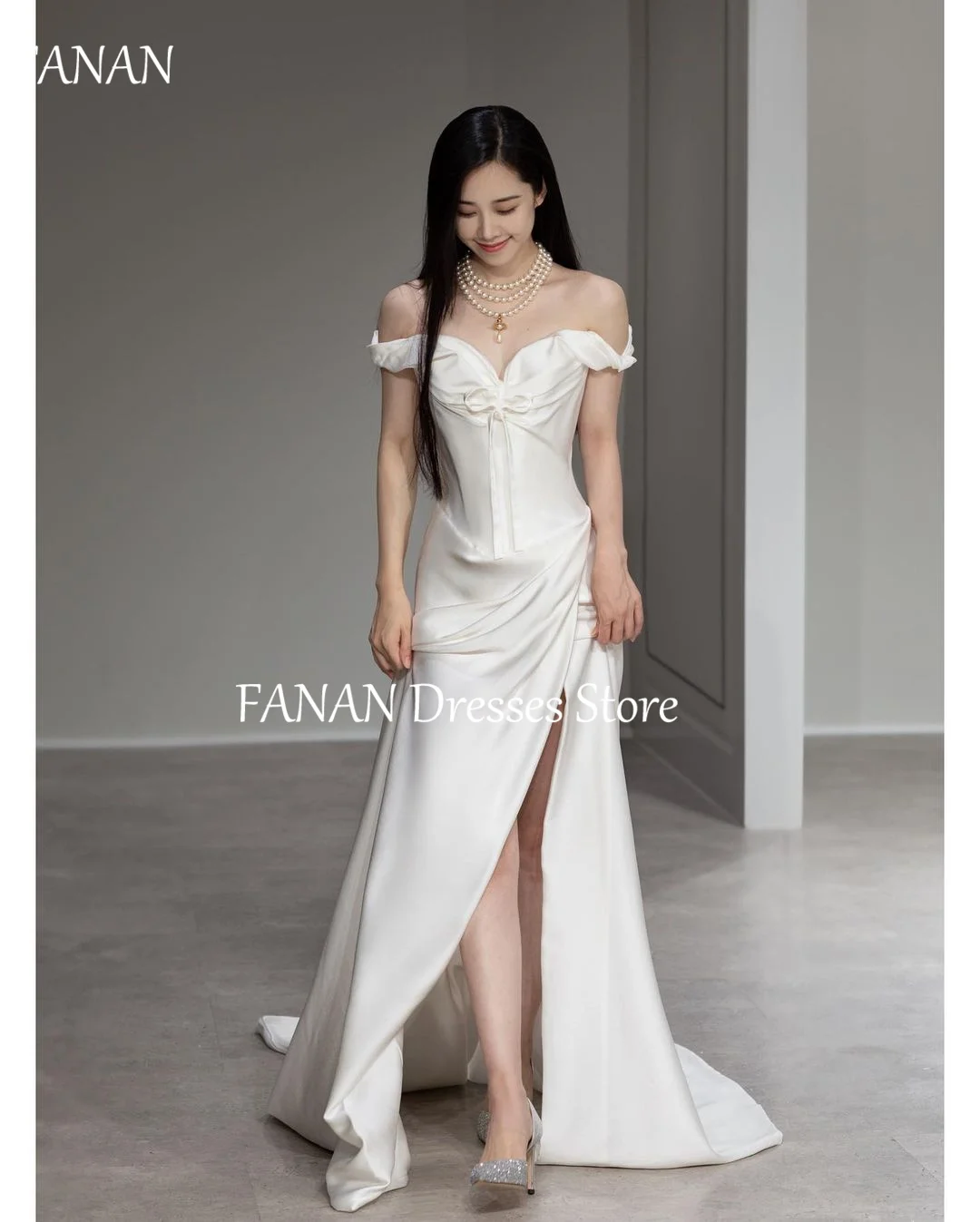 

FANAN Side Slit Korea Sheath Ivory Wedding Dresses Silk Satin Off the Shoulder 웨딩드레스 Ruched Custom Made Bride Gowns Plus Size