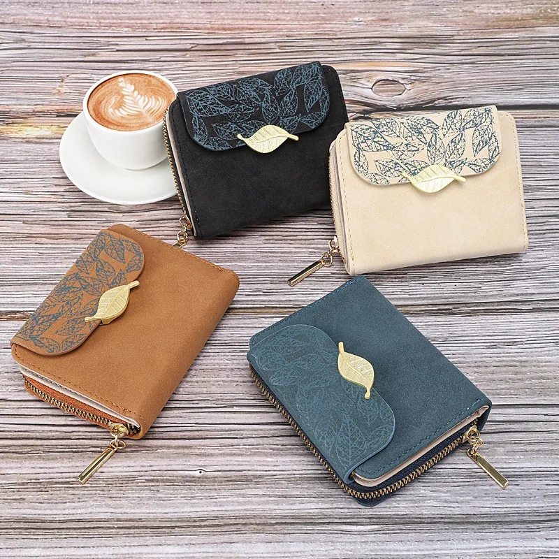 New Women's Short Printed Color Purse Clamshell Zipper Female Card Bag Coin Purse Billeteras Para Mujer Womens Wallet
New Women's Short Printed Color Purse Clamshell Zipper Female Card Bag Coin Purse Billeteras Para Mujer Womens Wallet