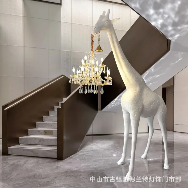 Nordic creative designer living room floor lamp exhibition hall Hotel sales office Giraffe sculpture ornaments decorative lights
Nordic creative designer living room floor lamp exhibition hall Hotel sales office Giraffe sculpture ornaments decorative lights