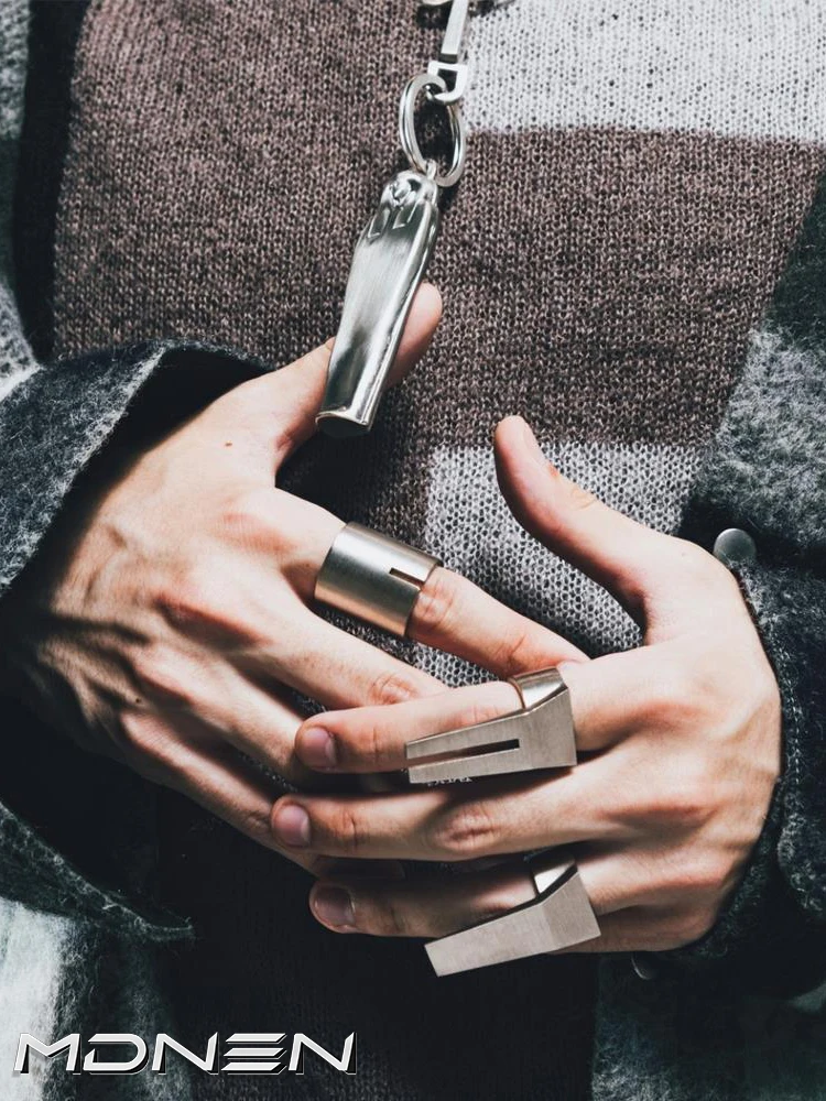 2024 New Dark Pioneer Brushed Silver Ring Alloy Cyberpunk Style Men's And Women's Jewelry Party Gift
2024 New Dark Pioneer Brushed Silver Ring Alloy Cyberpunk Style Men's And Women's Jewelry Party Gift