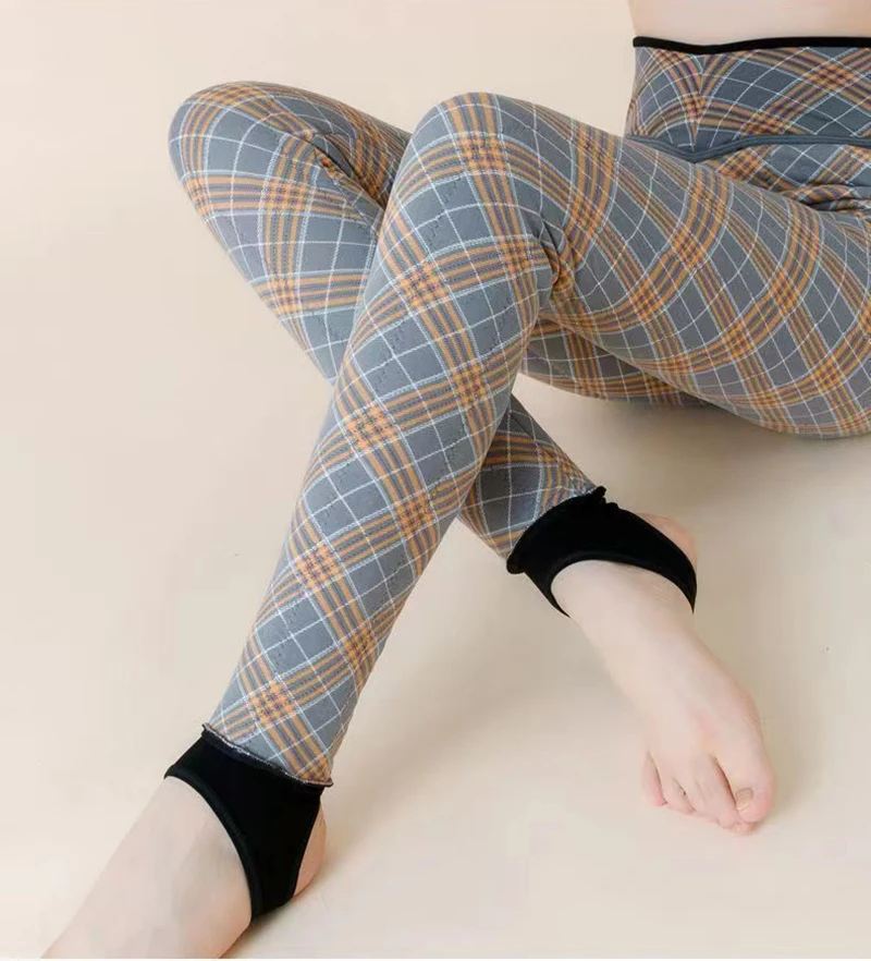 2023 Women's Winter Leggings Slimming Velvet Thermal Pants Tight Grey Leggings Skinny Thick Warm Leggings for Women with Fleece
2023 Women's Winter Leggings Slimming Velvet Thermal Pants Tight Grey Leggings Skinny Thick Warm Leggings for Women with Fleece