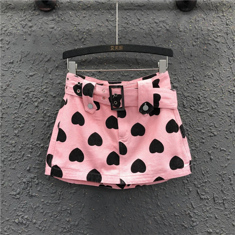 New Korean Love Pink Mini Denim Skirt for Women High Waist Pocket Bodycon Shorts Skirt with Belt
New Korean Love Pink Mini Denim Skirt for Women High Waist Pocket Bodycon Shorts Skirt with Belt