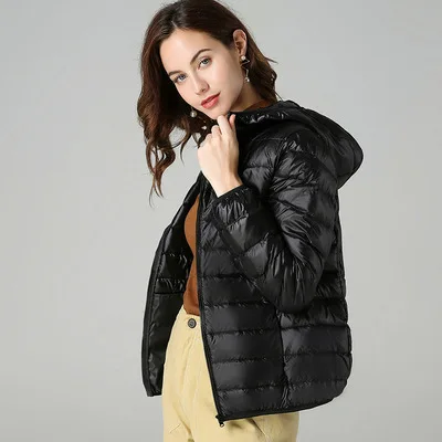 2021 New Women Thin Down Jacket White Duck Down Ultralight Jackets Autumn And Winter Warm Coats Portable Outwear Chaqueta Mujer
2021 New Women Thin Down Jacket White Duck Down Ultralight Jackets Autumn And Winter Warm Coats Portable Outwear Chaqueta Mujer