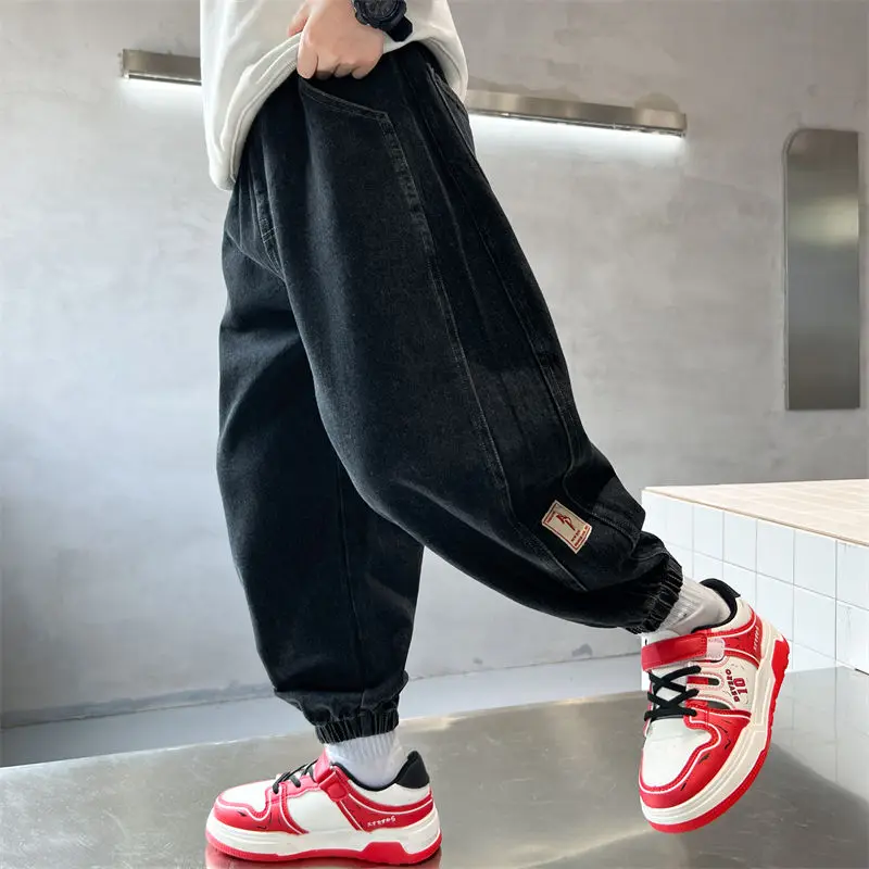 Boys Pants Spring and Autumn Clothes New Childrens Fashionable Jeans Handsome and Trendy Autumn Pants for Big Children
Boys Pants Spring and Autumn Clothes New Childrens Fashionable Jeans Handsome and Trendy Autumn Pants for Big Children