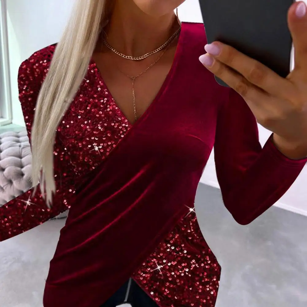 

Sequin Embellished Pleated Top Sequin Patchwork V Neck Blouse for Women Long Sleeve Slim Fit Irregular Hem Pleated Pullover Fall