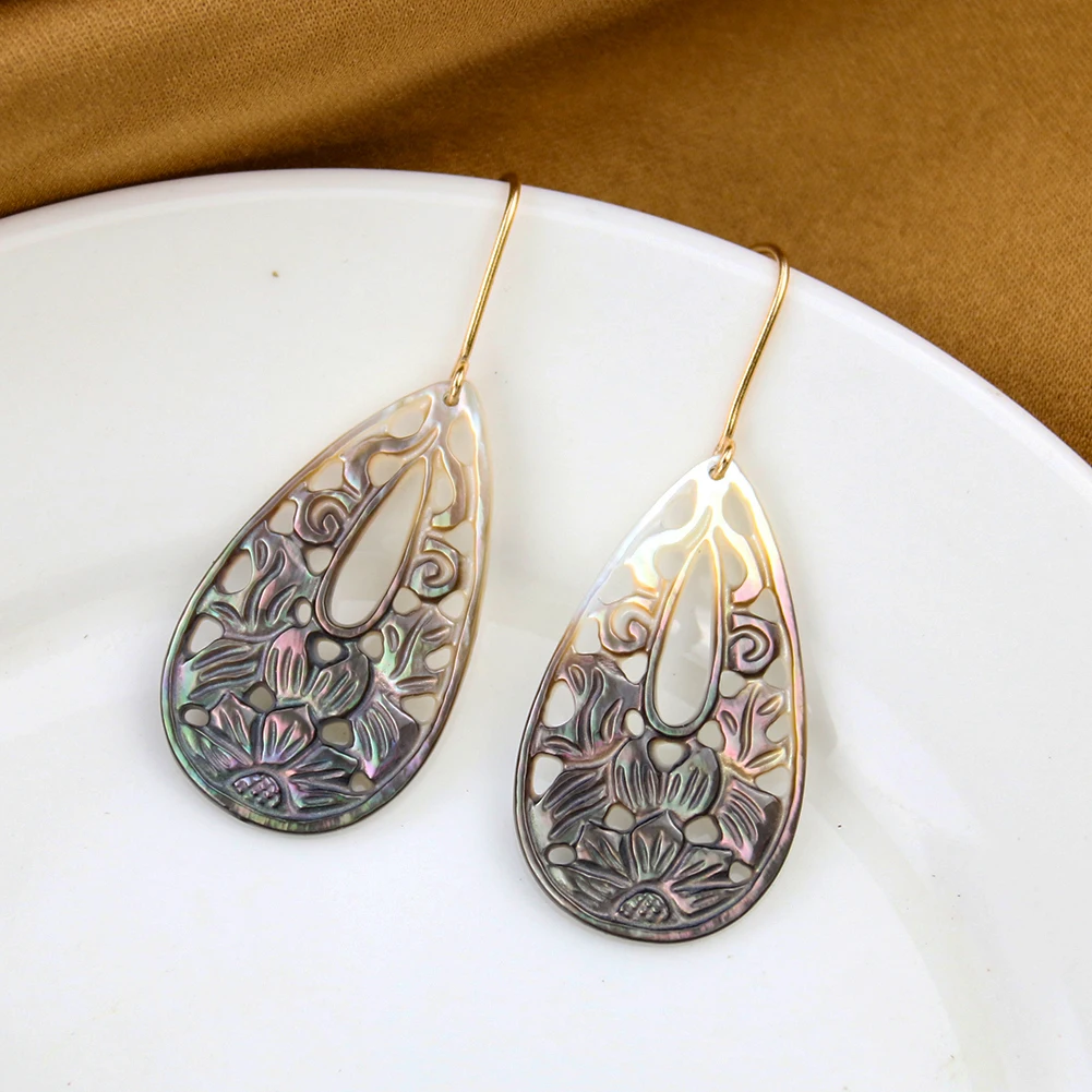 Natural Black Shell Carved Flower Long Tear Water Drop Mother of Pearl Fine Hook MOP Banquet Earrings Dangle Paty Jewelry
Natural Black Shell Carved Flower Long Tear Water Drop Mother of Pearl Fine Hook MOP Banquet Earrings Dangle Paty Jewelry
