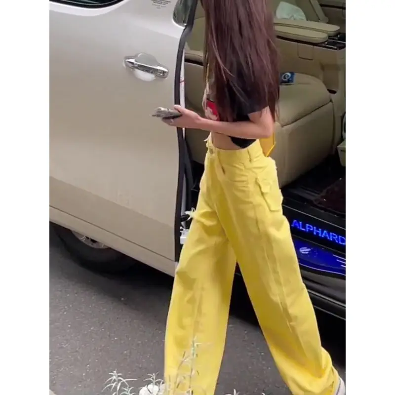 Korean fashion style spring women asymmetrical pocket stitching cotton denim Trousers button flying waist straight leg jeans
Korean fashion style spring women asymmetrical pocket stitching cotton denim Trousers button flying waist straight leg jeans