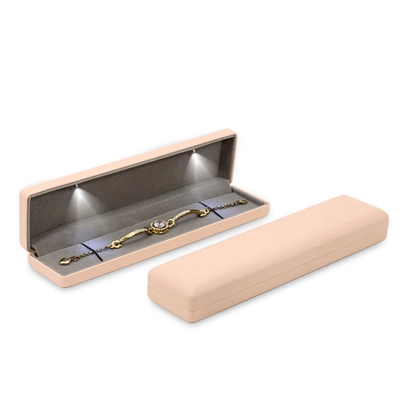 PU Leather Bracelet Box Wedding Long Necklace Pendant Case with LED Light Jewelry Gift Display Box Organizer
PU Leather Bracelet Box Wedding Long Necklace Pendant Case with LED Light Jewelry Gift Display Box Organizer