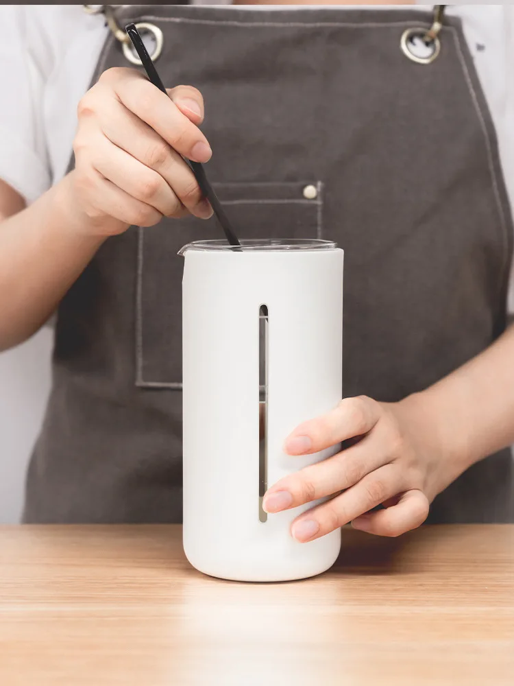 Small U press pot French household heat-resistant glass coffee machine hand-washed filter coffee appliance 450ML
Small U press pot French household heat-resistant glass coffee machine hand-washed filter coffee appliance 450ML