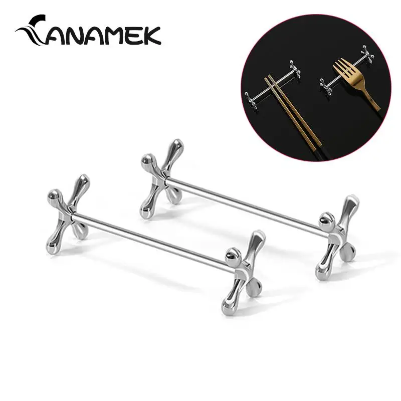 1PCS Metal Plum Shape Chopstick Pillow Dining Table Chopsticks Holders Stainless Steel Chopsticks Rack Restaurant Cutlery Rests
1PCS Metal Plum Shape Chopstick Pillow Dining Table Chopsticks Holders Stainless Steel Chopsticks Rack Restaurant Cutlery Rests
