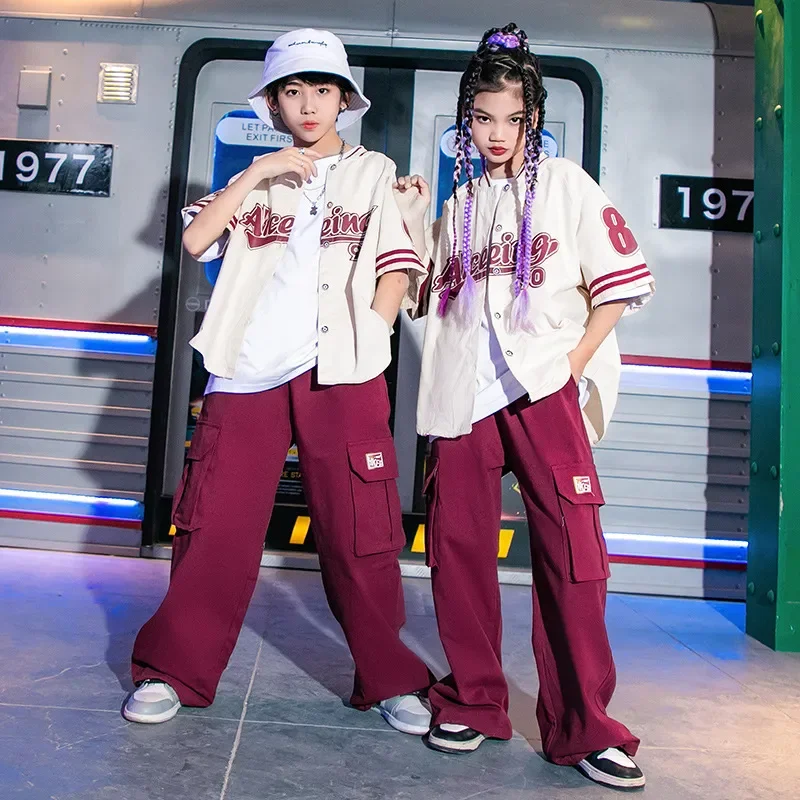 

Girl Letter Print Jacket Kids Hip Hop Clothing Baseball Uniform Burgundy Casual Jogger Pant 2pcs Kpop Clothes Performance Outfit