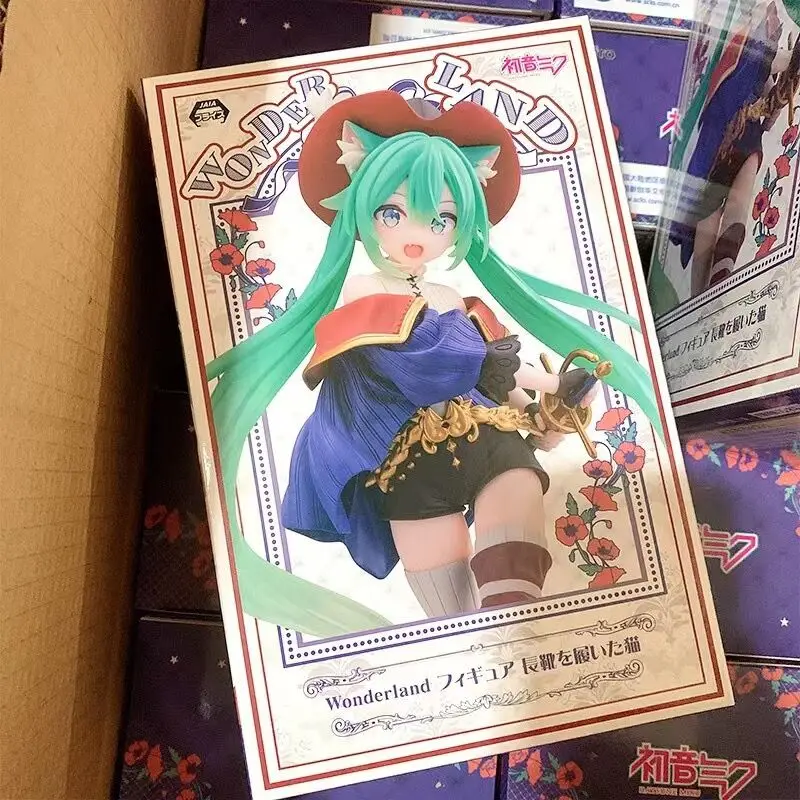 Original Taito Hatsune Miku Figure Wonderland Piapro Miku Puss In Boots Anime Action Model Collectible Toys Gift Decorations
Original Taito Hatsune Miku Figure Wonderland Piapro Miku Puss In Boots Anime Action Model Collectible Toys Gift Decorations