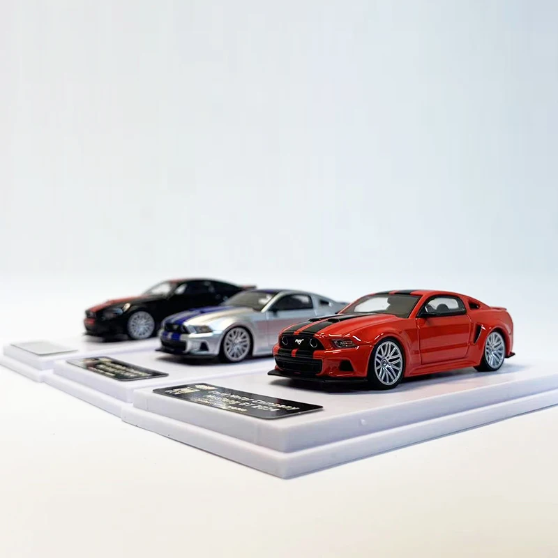 Модель автомобиля GDO Hunter x DCM 1:64 Mustang 2014, Коллекция спортивных автомобилей из сплава
Модель автомобиля GDO Hunter x DCM 1:64 Mustang 2014, Коллекция спортивных автомобилей из сплава