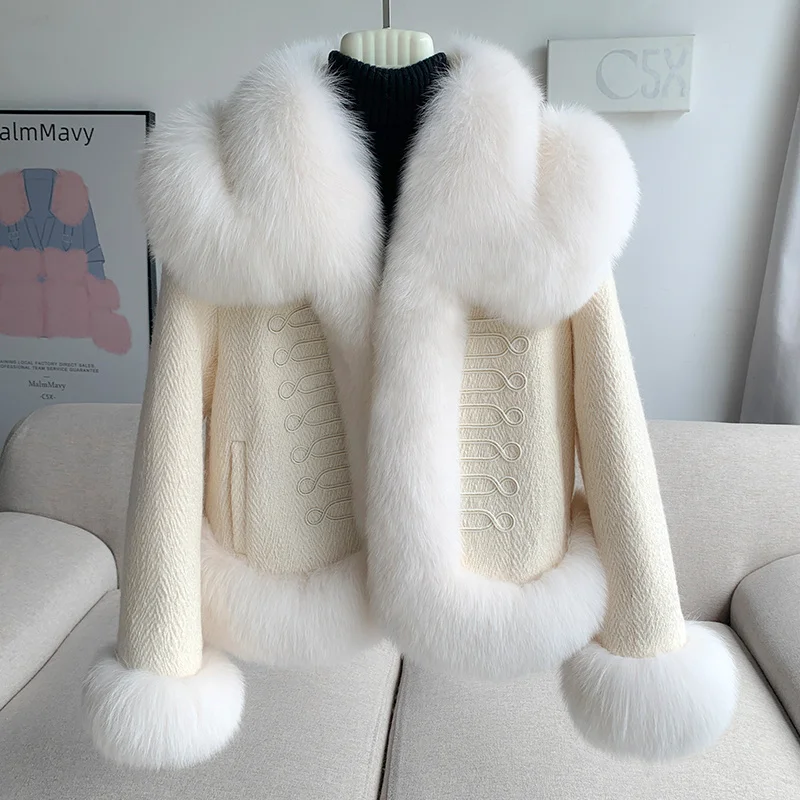 Vintage Imitation Fox Fur Grass Coat Women's Short 2024New Furry coat Woolen collar thickened warm coat for winter Fur Coat Pink
Vintage Imitation Fox Fur Grass Coat Women's Short 2024New Furry coat Woolen collar thickened warm coat for winter Fur Coat Pink