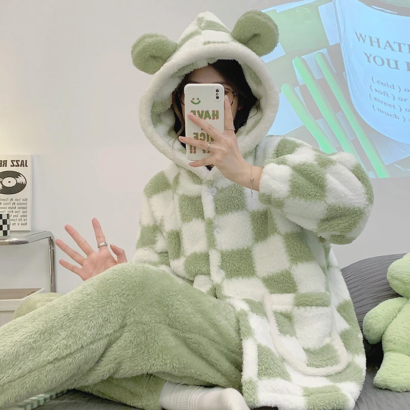 Winter Pajamas Set For Women Thicken Sleepwear Coral Fleece Soft Warm Pijama Femme Leisure wear Cute Lattice Hoodie With Pocket
Winter Pajamas Set For Women Thicken Sleepwear Coral Fleece Soft Warm Pijama Femme Leisure wear Cute Lattice Hoodie With Pocket