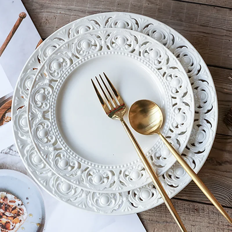 

French court hollowed out relief plates, afternoon tea utensils, desserts, and Western cuisine