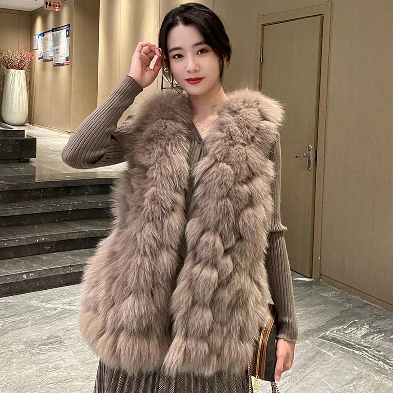 Winter Fashion Women's Faux Fur High Street Snowsuit Korean Female Clothing Sleeveless Coats Slim New Solid Fox Fur
Winter Fashion Women's Faux Fur High Street Snowsuit Korean Female Clothing Sleeveless Coats Slim New Solid Fox Fur