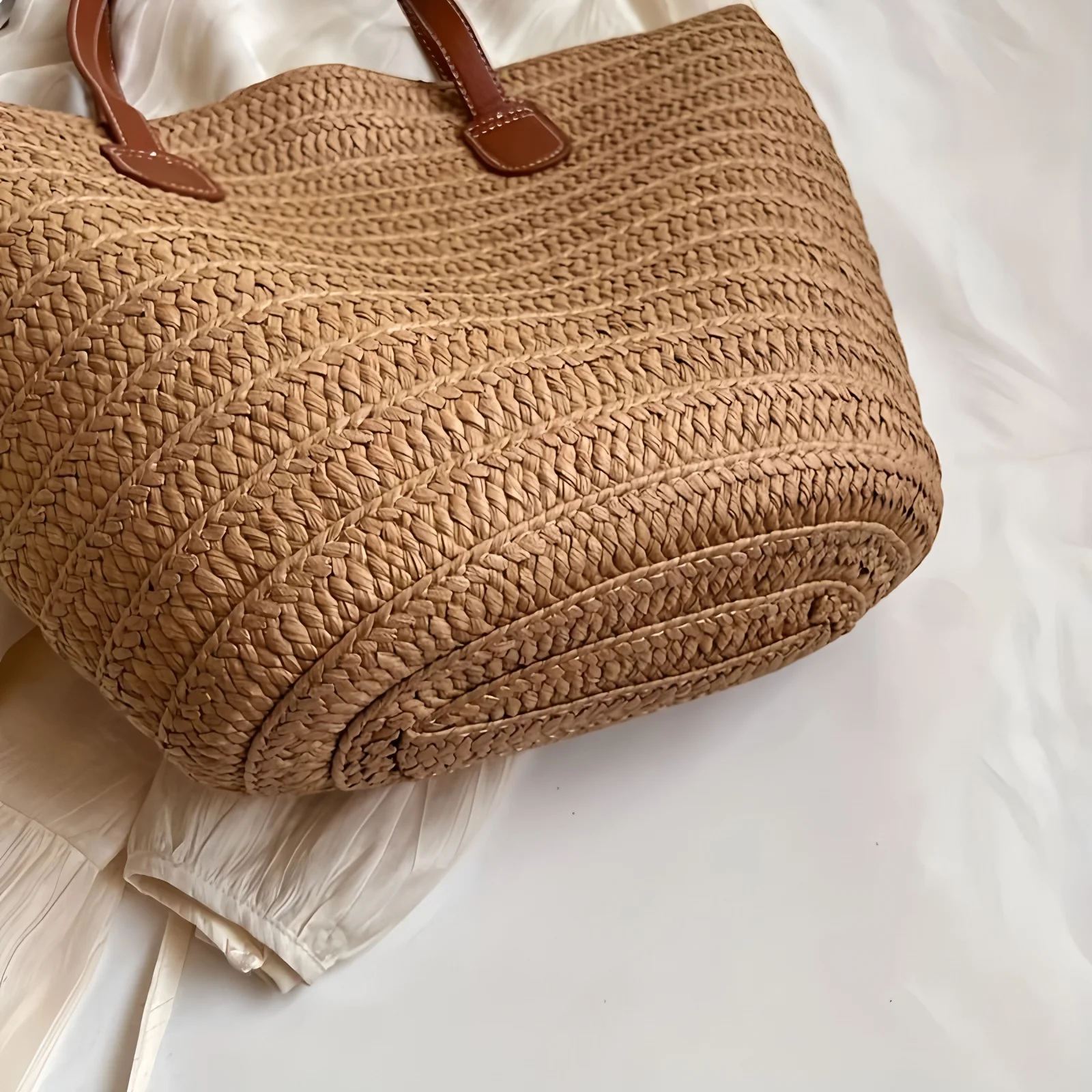 Knitted Straw Luxury Shoulder Bag - Large Woven Beach Shopper Basket 11 S0dce36572f9e48b3b03e4928226942ddQ