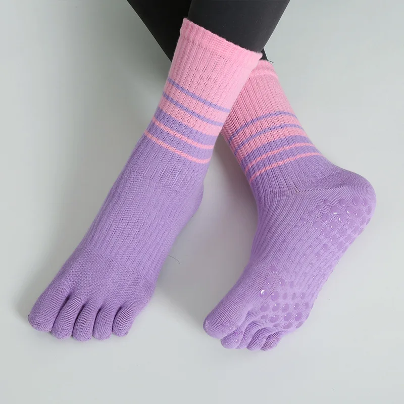 

Cotton Gradient Striped Mid-calf Yoga Socks Silicone Anti-slip Five-toe Socks Running Pilates Ballet Dance Fitness Sports Socks