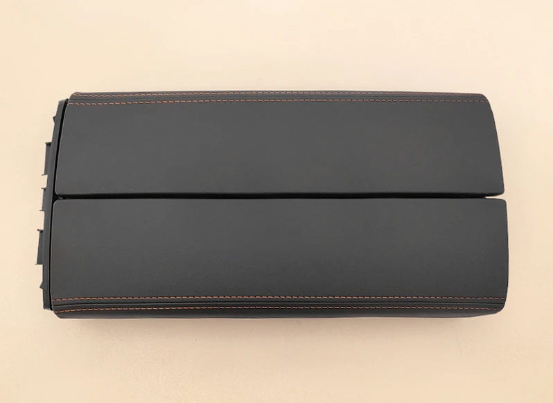 Figzero Brand New Center Armrest Box Cover Black Pinstripe for Peugeot 4008 5008 508L for Citroen C6 C5 Aircross
Figzero Brand New Center Armrest Box Cover Black Pinstripe for Peugeot 4008 5008 508L for Citroen C6 C5 Aircross