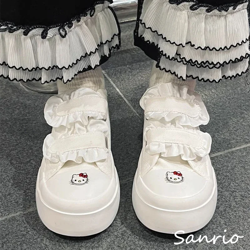 Sanrio Hello Kitty Lace Velcro Canvas Shoes Cartoon Kawaii Stickers Casual Trainers Simple Fashion Versatile Round Toe Shoes
Sanrio Hello Kitty Lace Velcro Canvas Shoes Cartoon Kawaii Stickers Casual Trainers Simple Fashion Versatile Round Toe Shoes