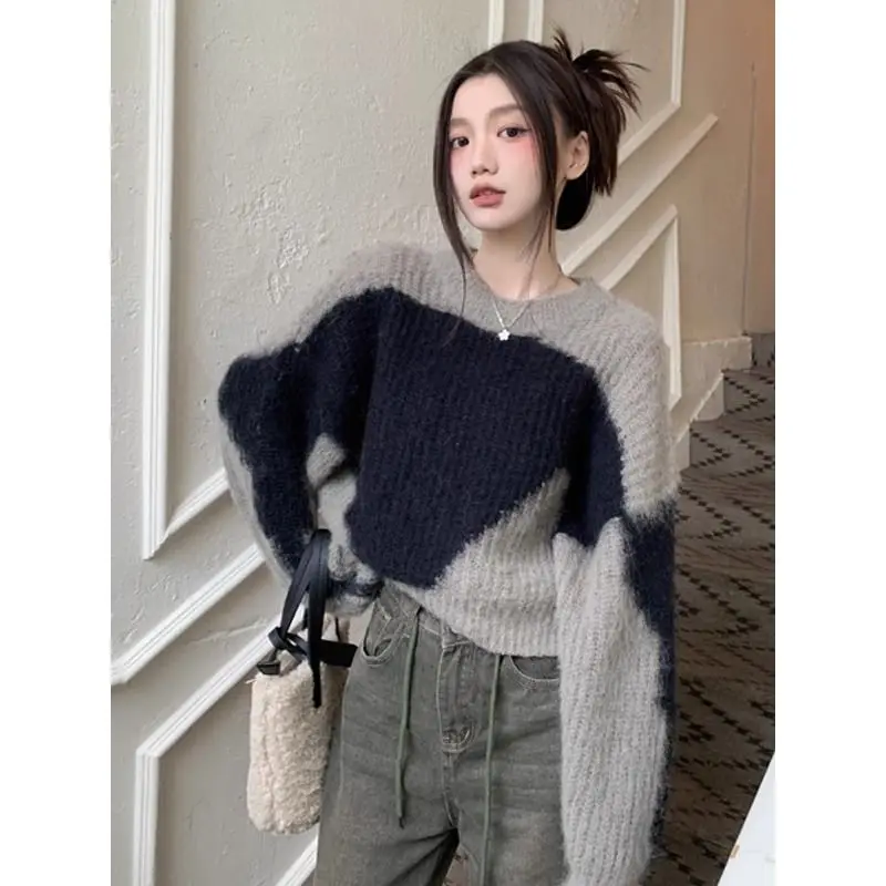 Vintage Sweater Women Autumn Winter Knitted Sweater O-neck Loose Cropped Tops Jumper Korean Chic Short Coat New
Vintage Sweater Women Autumn Winter Knitted Sweater O-neck Loose Cropped Tops Jumper Korean Chic Short Coat New