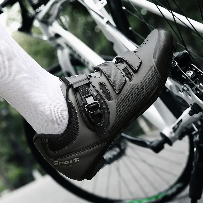 Unisex Cycling Shoes Mtb Men Racing Bike Shoes Self-Locking Speed Bicycle Sneakers Women Spd Cleats Road Bicycle Shoes
Unisex Cycling Shoes Mtb Men Racing Bike Shoes Self-Locking Speed Bicycle Sneakers Women Spd Cleats Road Bicycle Shoes