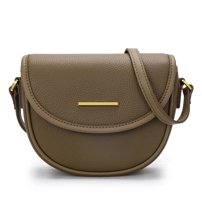 Female Leisure Genuine Leather Messenger Bags Classic Women Saddle Bag Lady's Fashion Solid Color Commute Shoulder Bag New
Female Leisure Genuine Leather Messenger Bags Classic Women Saddle Bag Lady's Fashion Solid Color Commute Shoulder Bag New
